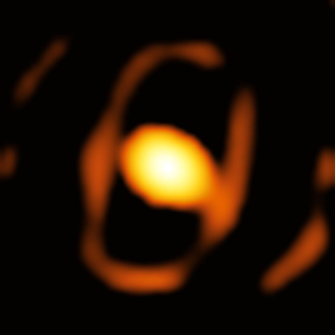 This is the first close-up image of a star beyond our galaxy, WOH G64.