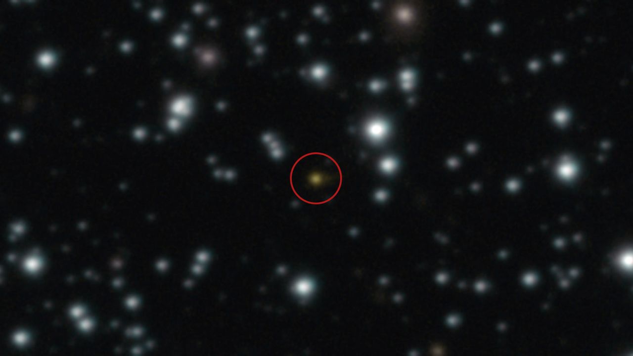 The orange dot at the centre of this image is a powerful explosion that repeated several times over the course of a day, an event unlike anything ever witnessed before. The image, taken with ESO’s Very Large Telescope (VLT), allowed astronomers to determine that the explosion didn’t take place in the Milky Way but in another galaxy.  This gamma-ray burst, named GRB 250702B, was first spotted by high-energy telescopes on 2 July, but its location was uncertain. The image shown here was taken on 3 July with the VLT’s HAWK-I infrared camera, which accurately pinpointed the location of the source. The explosion appeared to be nested within another galaxy, later confirmed by the NASA/ESA Hubble Space Telescope.  Different scenarios have been proposed to explain this event, such as the collapse of a massive star, or a star ripped apart by a black hole. But none of them can fully account for all the observed properties of the explosion unless the involved objects are rather unusual.  