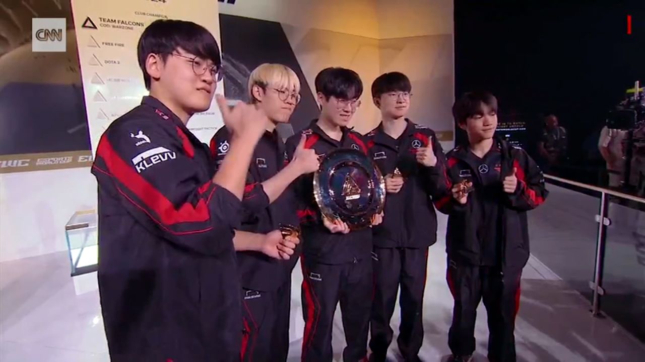 esports world cup pkg 2 video card 1.jpg