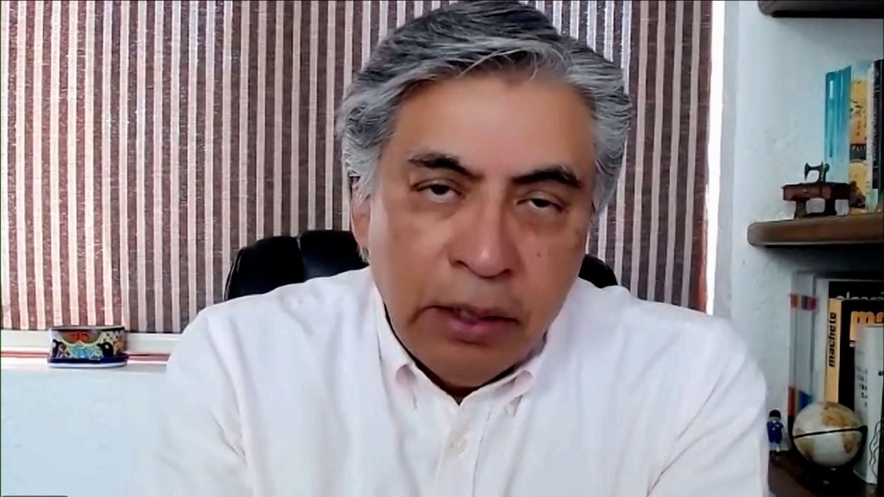 esquivel mir.jpg