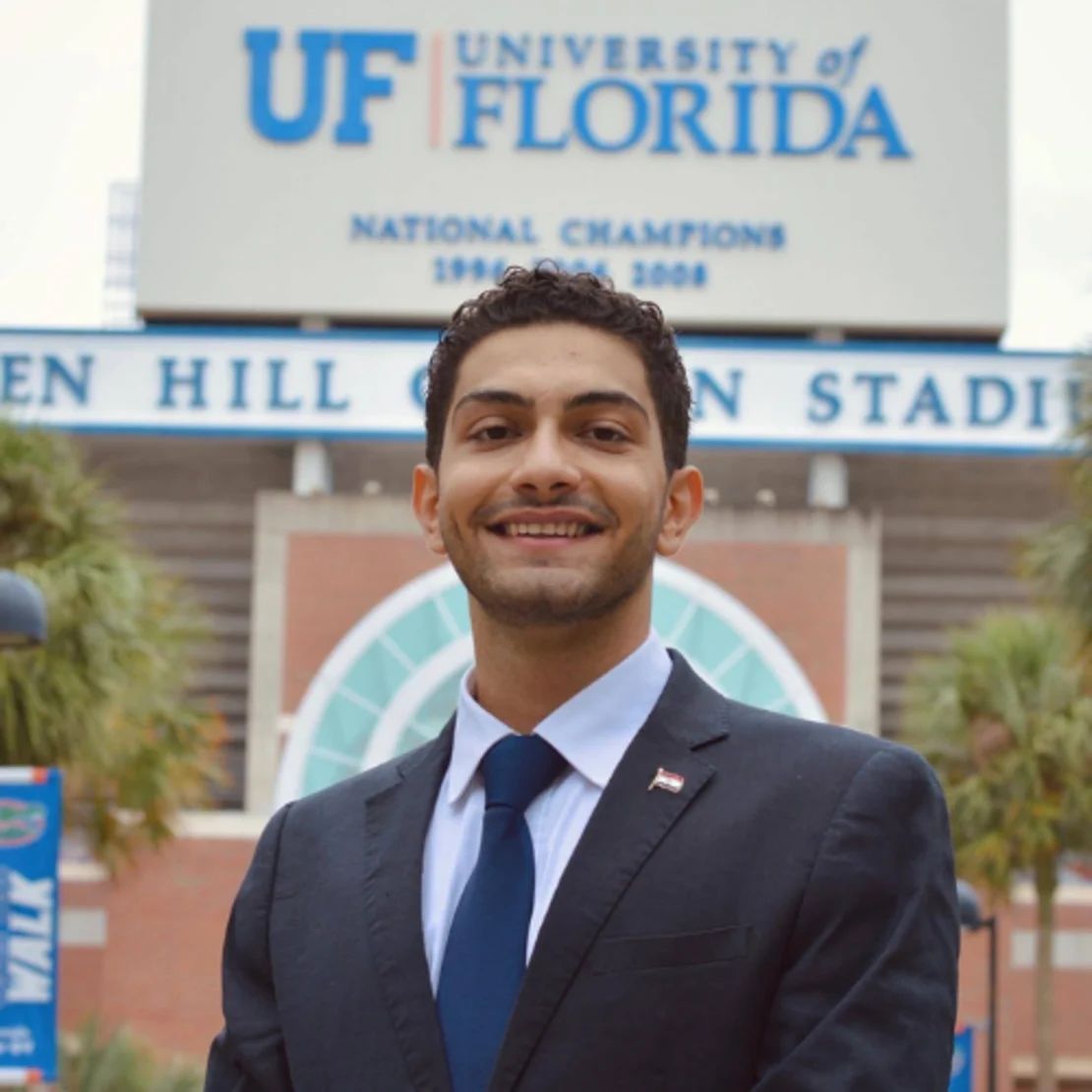 Dany Rashwan, de 24 años, estudia Ingeniería Informática en la Universidad de Florida. En una reciente feria de empleo, dice que le costó encontrar empresas dispuestas a patrocinar a estudiantes internacionales.