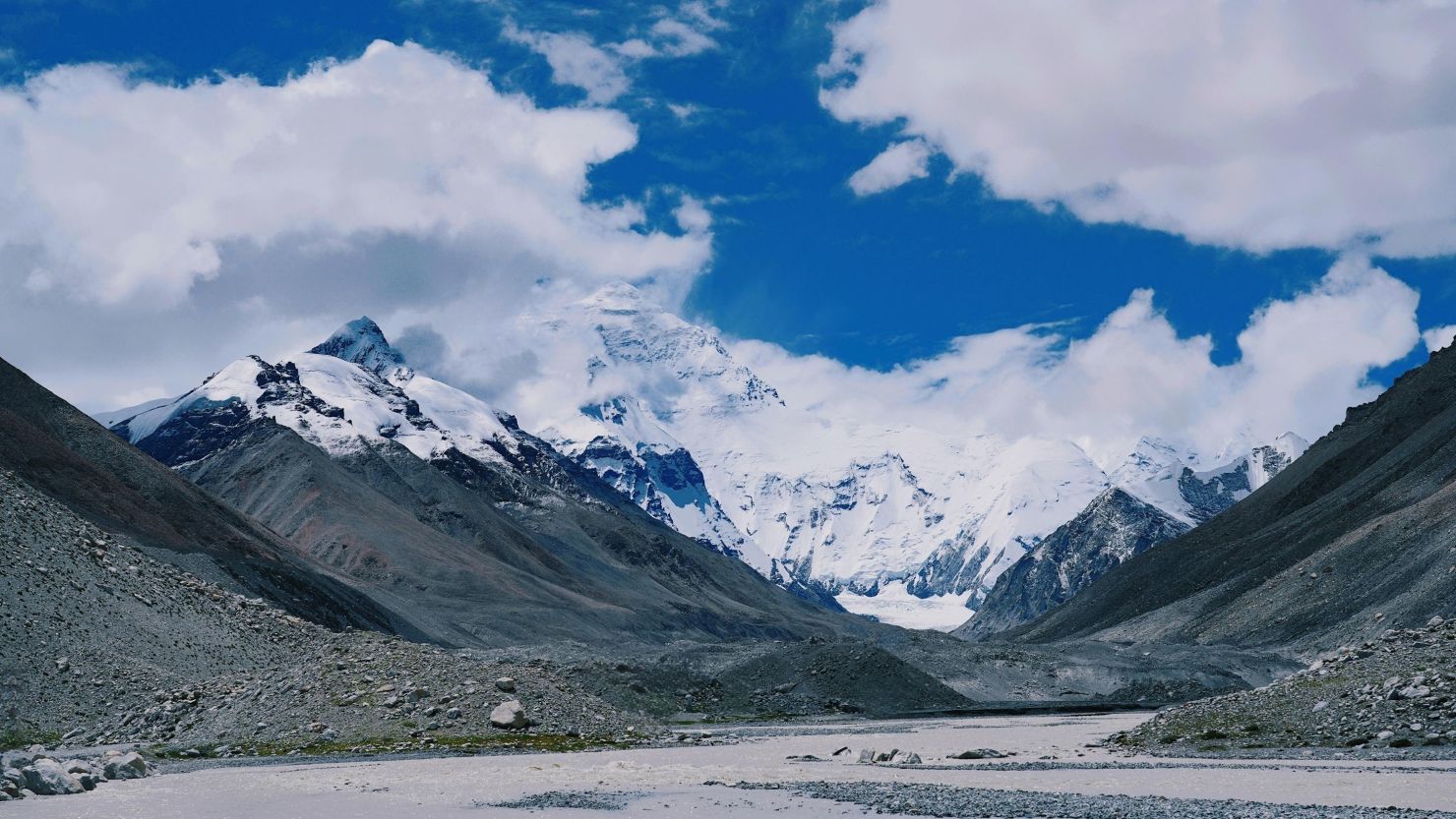 The Arun River, a tributary of the Kosi River network, flows near Mount Everest. Thousands of years ago, the Kosi's "theft" of the Arun led to geological changes that boosted the iconic mountain's height.