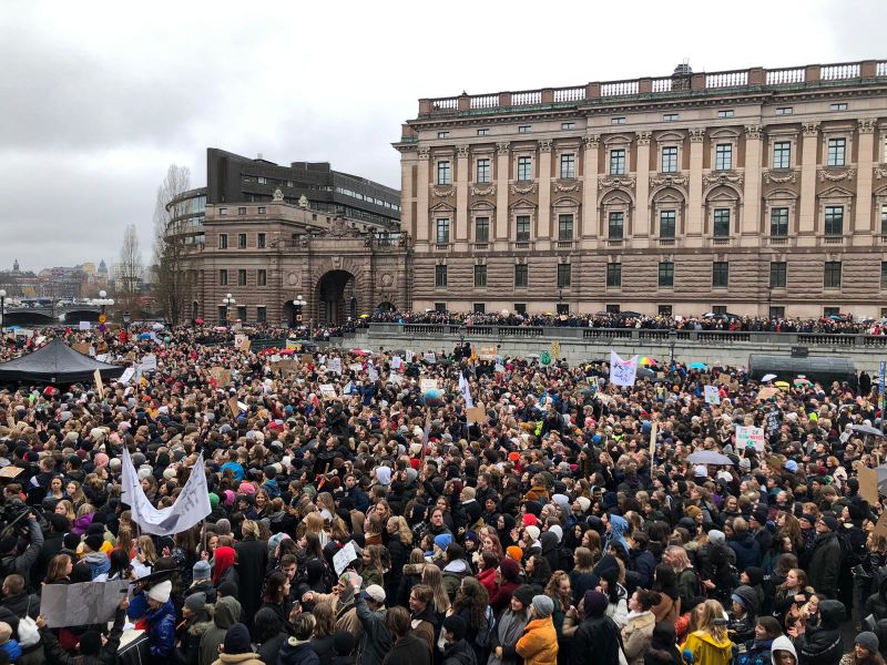 Global Climate Strike: School Students Around The World Protest Climate ...