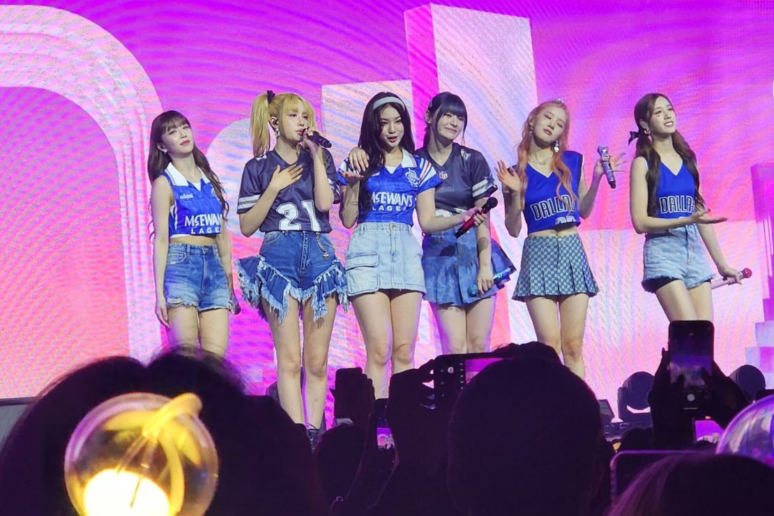 K-pop group STAYC in concert wardrobe mix-up involving wrong Rangers ...