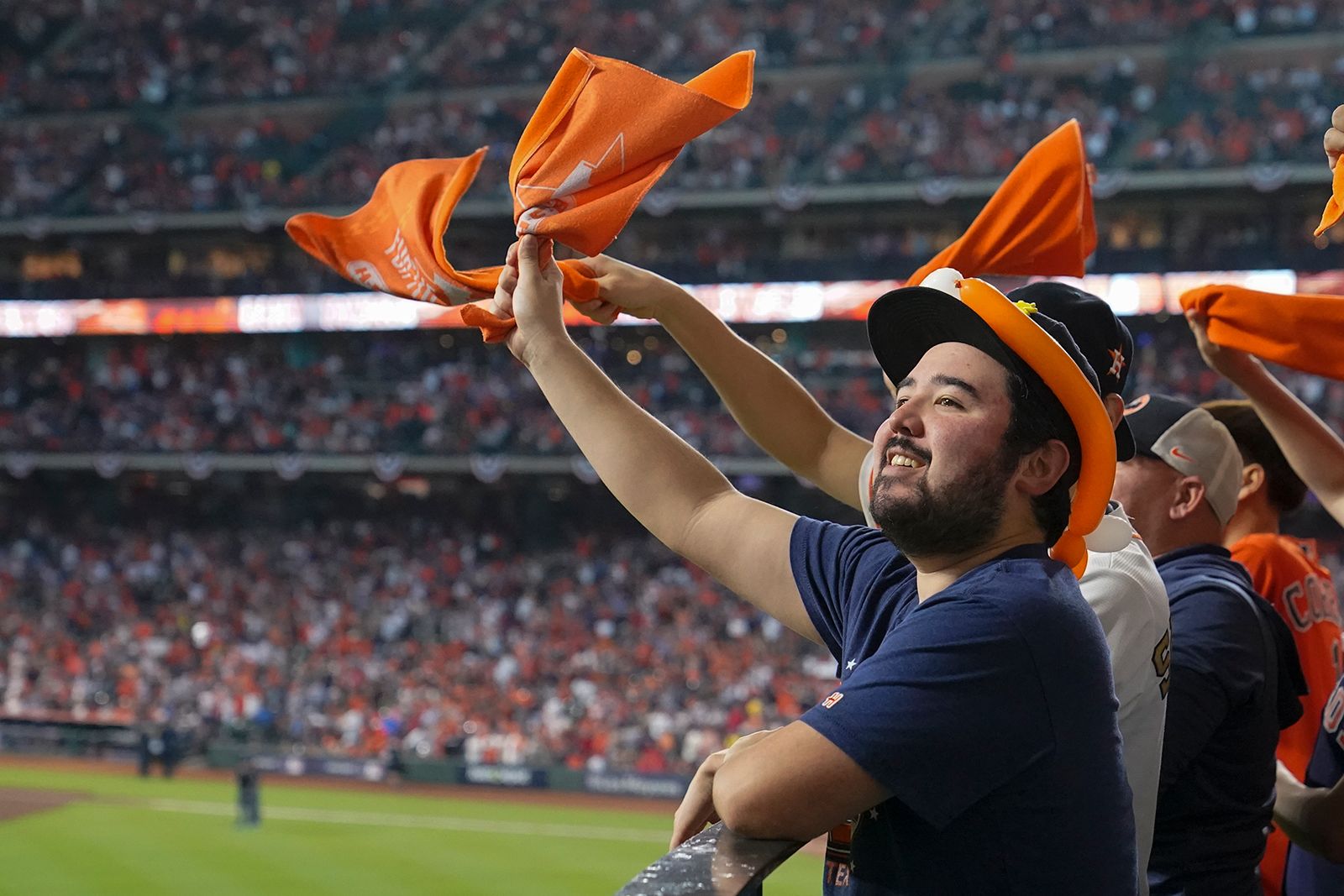 Atlanta Braves knock out Houston Astros to win first World Series since '95