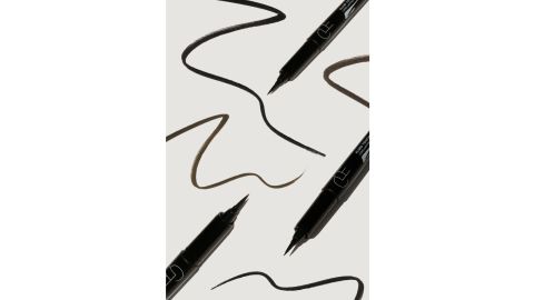 Cle Cosmetics Fluid Touch Liquid Liner
