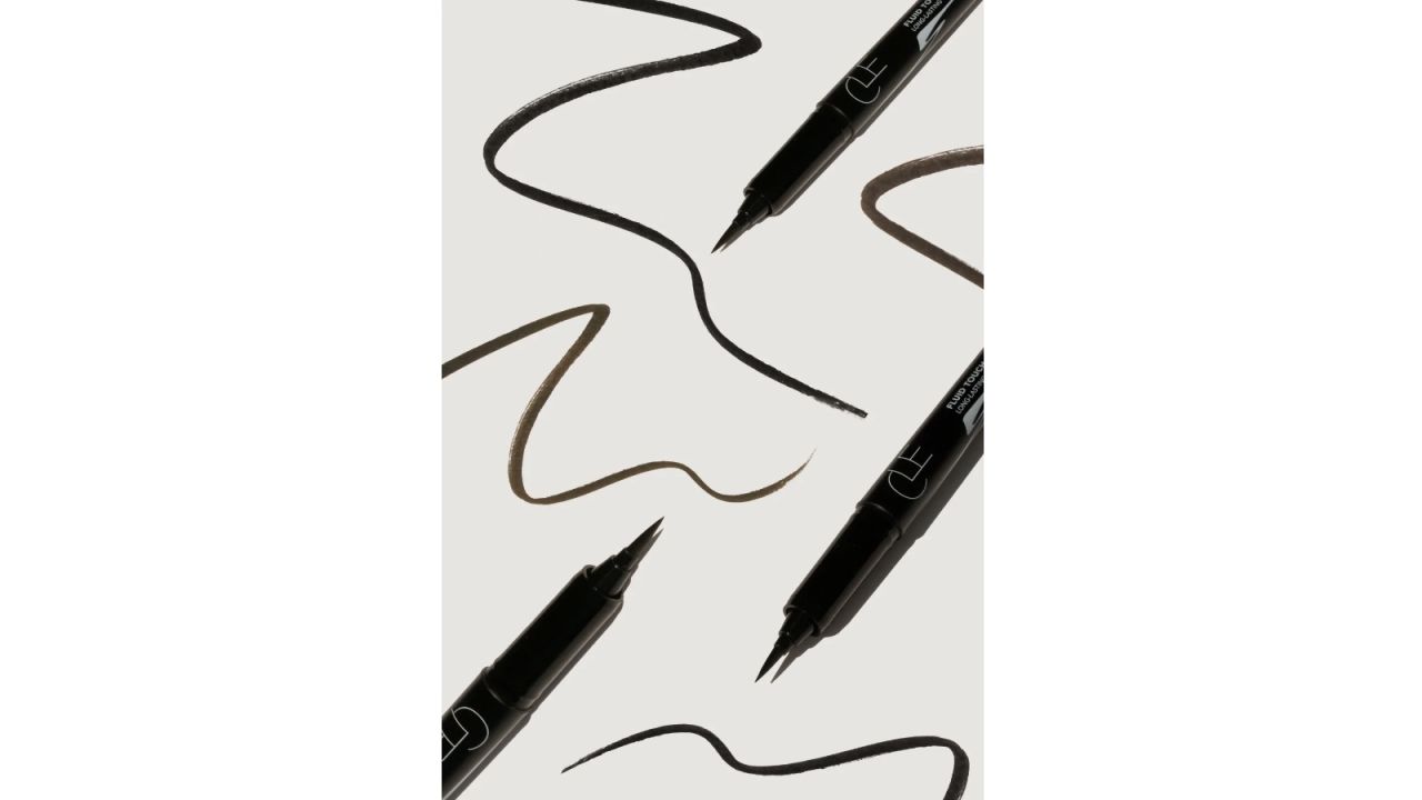 Cle Cosmetics Fluid Touch Liquid Liner