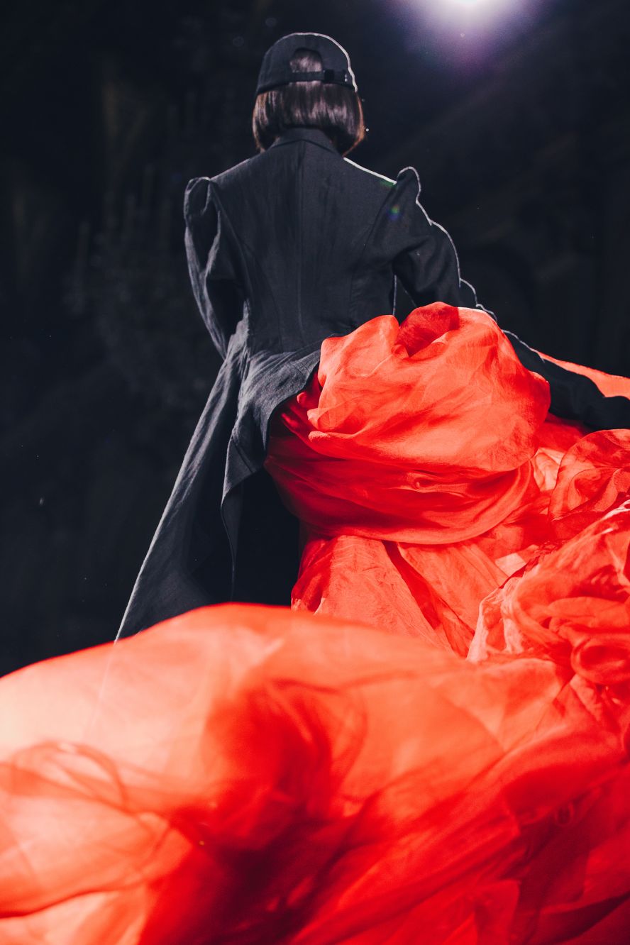 A look from Yohji Yamamoto's Spring-Summer 2026 show.