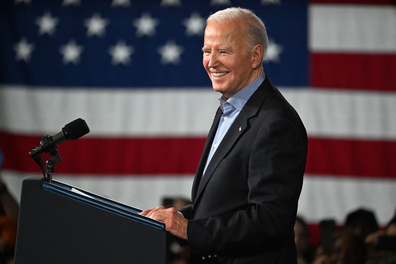 Live updates: Biden and Trump secure their parties’ presidential ...