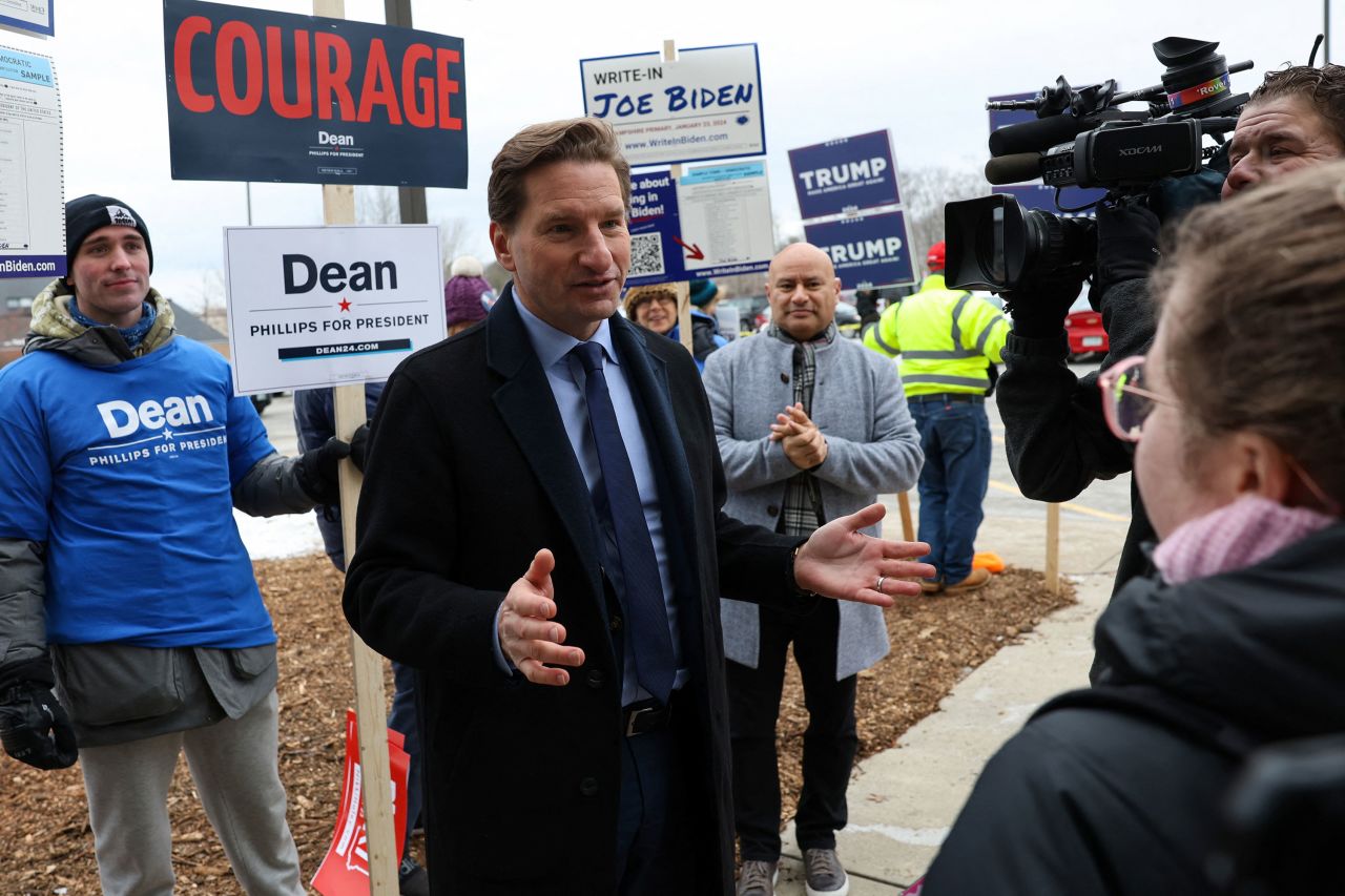 Democratic presidential candidate Rep. Dean Phillips speaks to the media in Londonderry, New Hampshire.