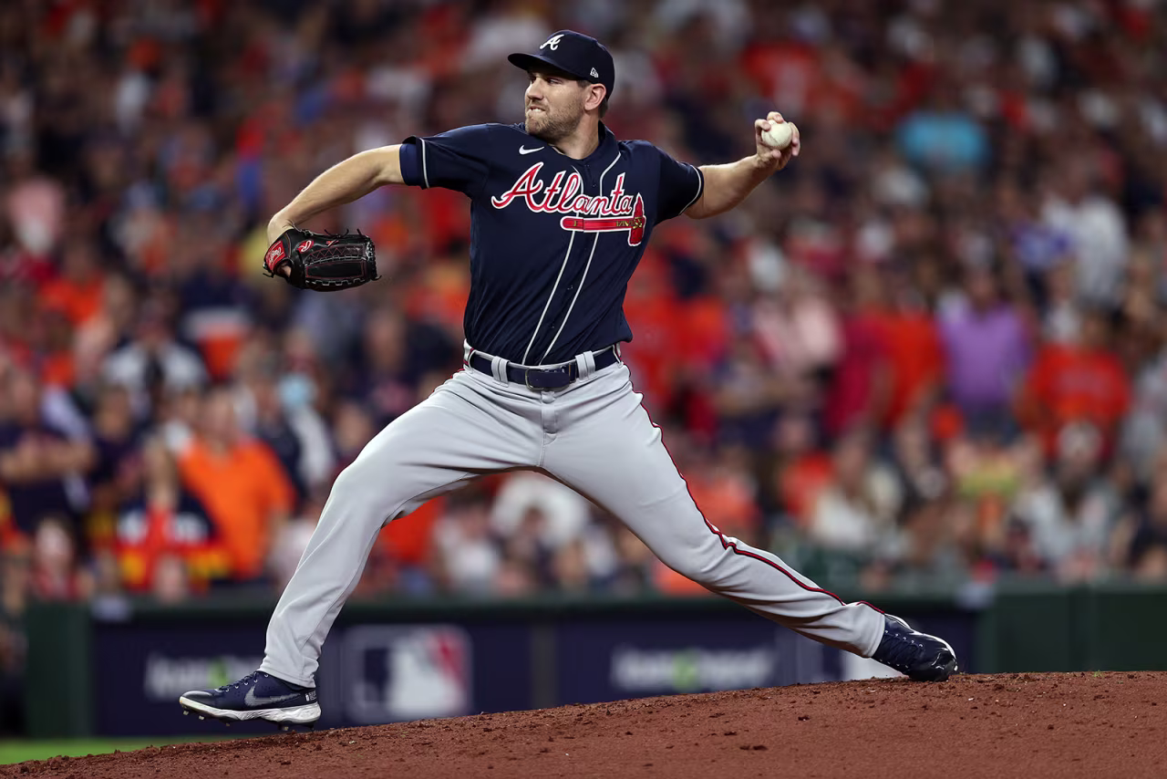 Dylan Lee of the Atlanta Braves delivers the pitch against the Houston Astros during the sixth inning.
