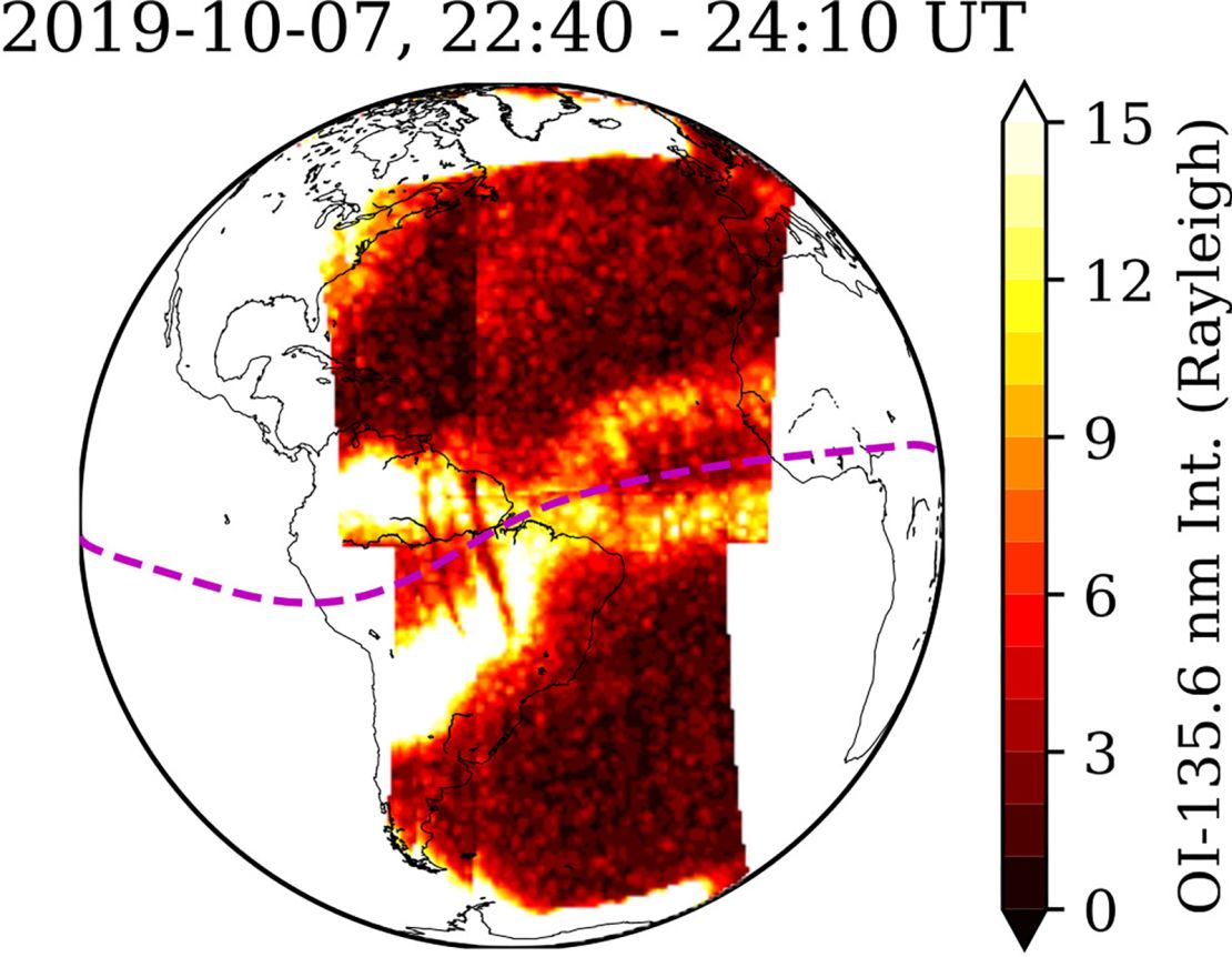 Uchunguzi kutoka GOLD unaonyesha chembe zilizochajiwa zinazounda umbo la X katika ionosphere mnamo Oktoba 7, 2019.