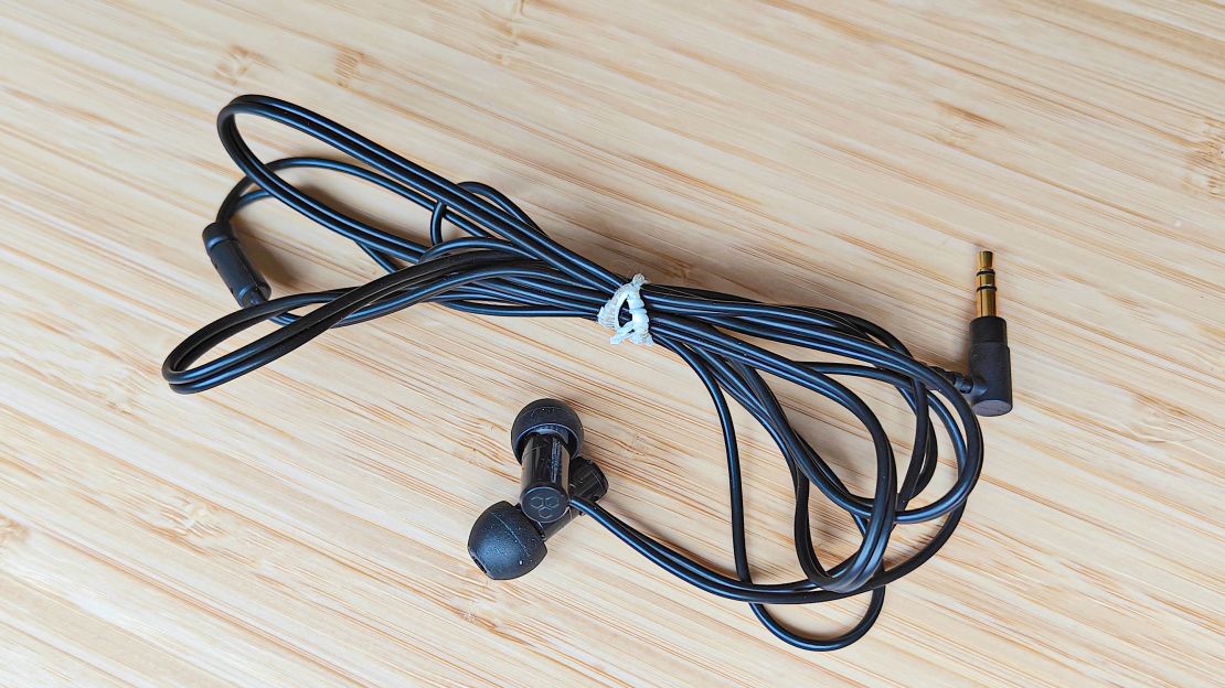 how to fix wired headphones no sound on one side