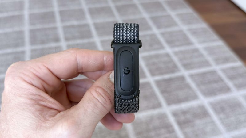 Google Fitbit Air: Tested review | CNN Underscored