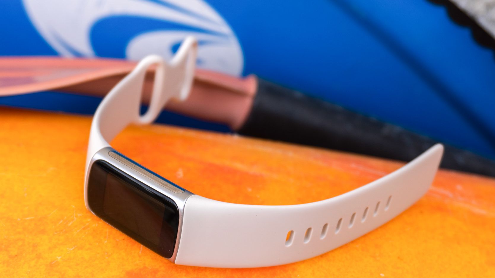 Fitbit Charge 6 vs. Charge 5: A step up