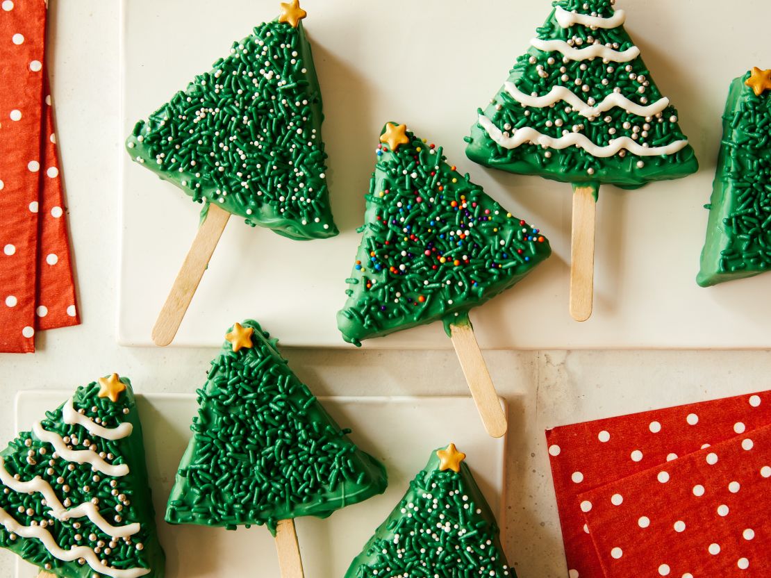 FNK_Christmas-Tree-Cheesecake-Pops_H_s4x3.jpg