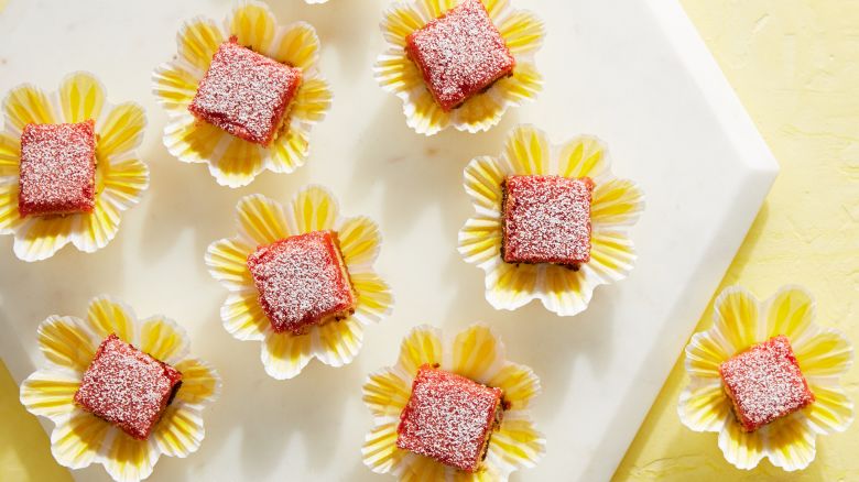 Serve your guests a sweet treat that tastes just like a ray of sunshine.