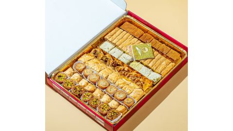 food gifts pastry tray