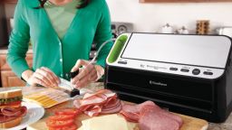 FoodSaver Spon Con Hero Image.jpg