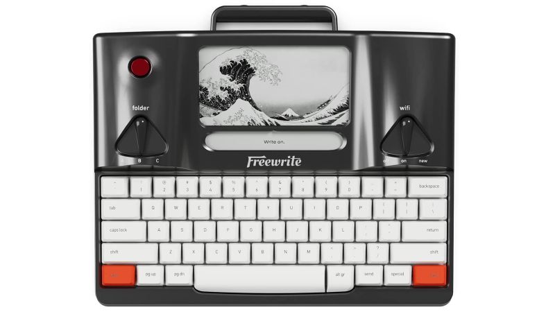 Freewrite smart typewriter review 2022 | CNN Underscored