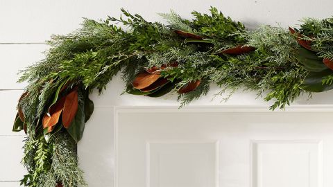 Fresh Bouquet Garland