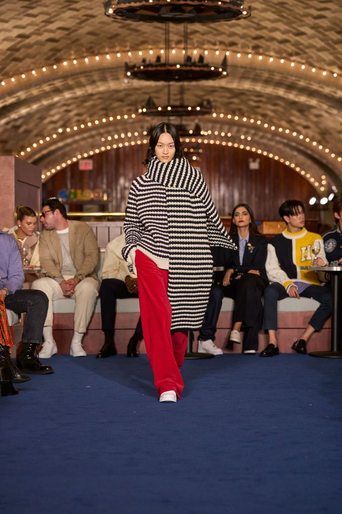 Hilfiger's collection embodied "the spirit of prep, modernized through a New York lens," its show notes explained, "channeling the city’s unique style and reinterpreting it with a distinctly 'Tommy' twist."
