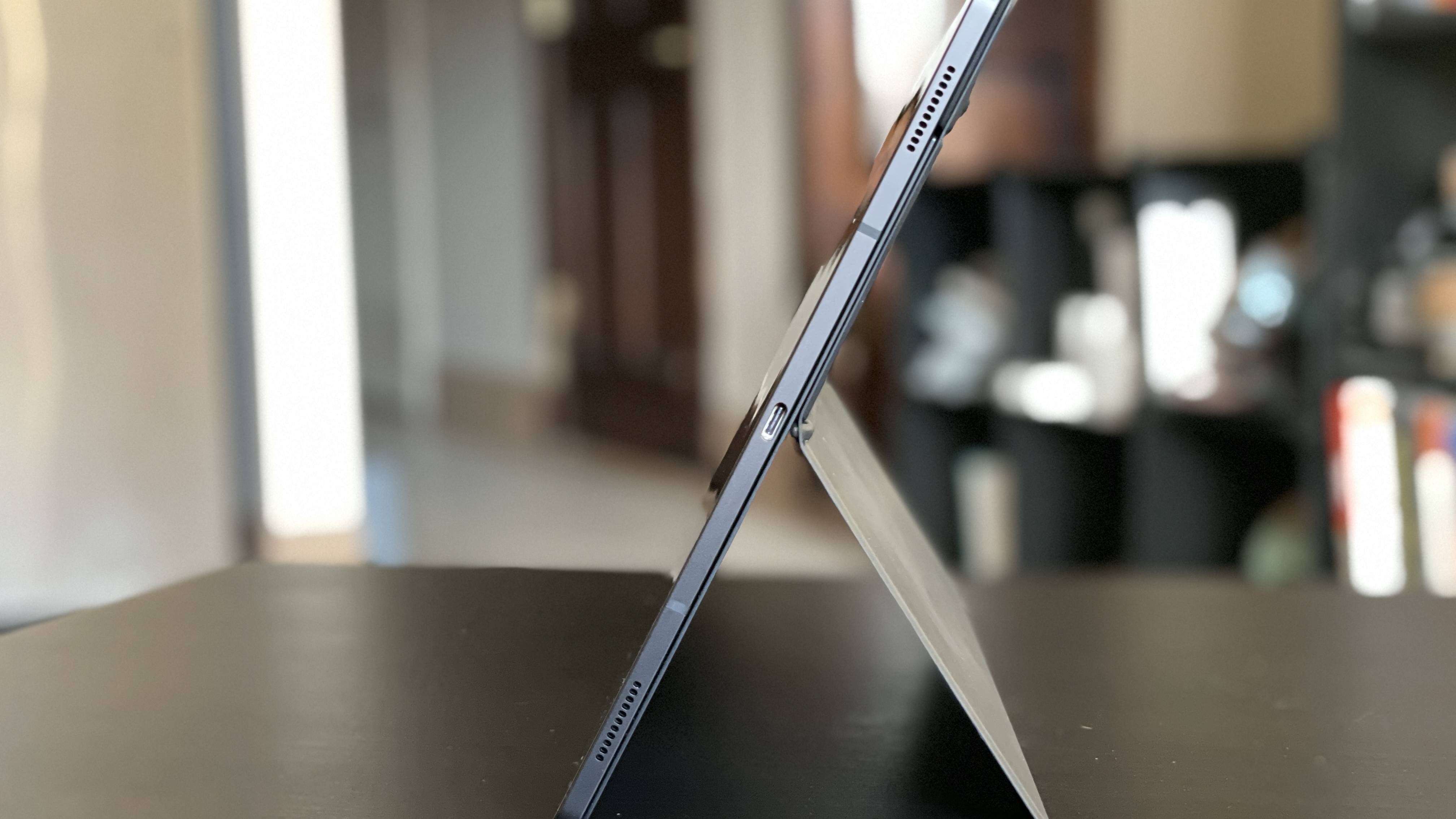 Samsung Galaxy Tab S8 Ultra review: Stunning hardware, but Android holds it  back