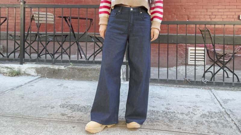 Gap's Long Weekend Event sale has deals up to 60% off | CNN