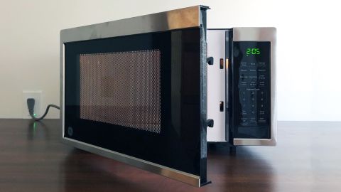 Underscored best microwave GE smart countertop
