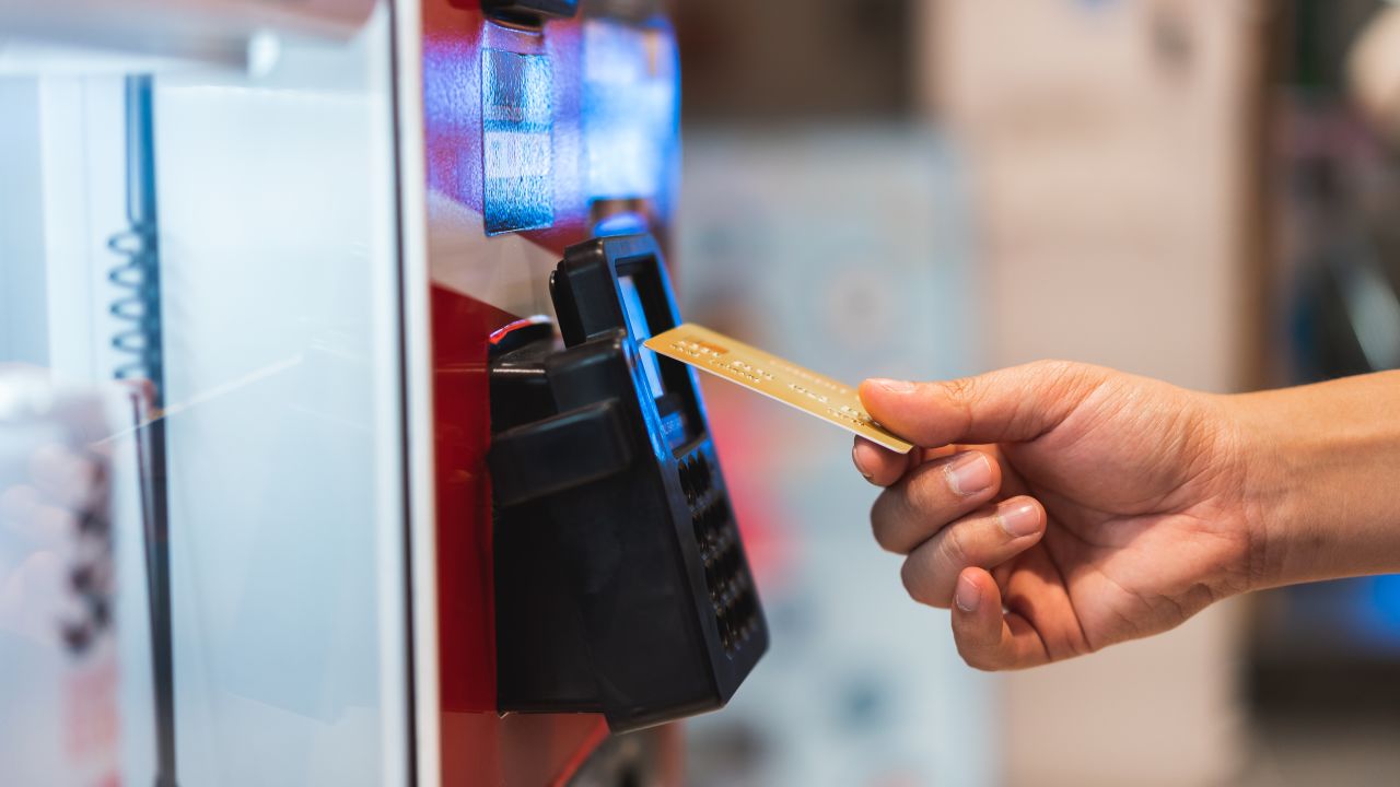 How to Maximize Your Rewards with the Ultimate Dining Card Bonus Card