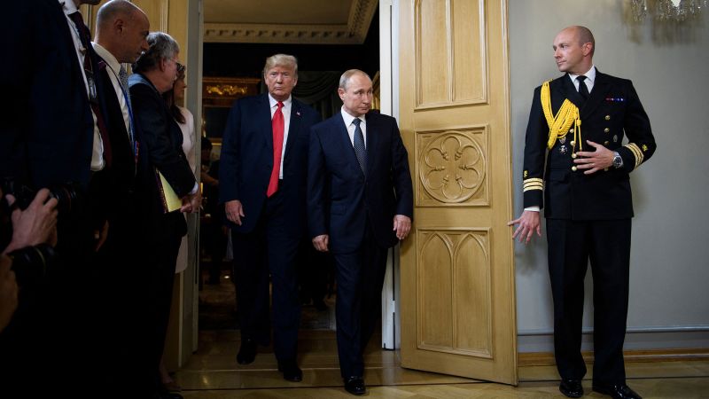 Тръмп се опитва да пренапише историята за това, че е „заблуден“ от Путин 