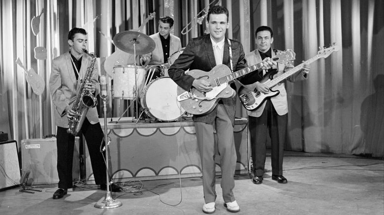 AMERICAN BANDSTAND - "Show Coverage" - Airdate August 5, 1958. (Photo by ABC Photo Archives/Disney General Entertainment Content via Getty Images) DUANE EDDY