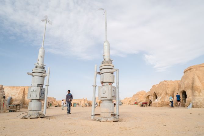 <strong>'Star Wars' locations (Tunisia): </strong>There are more than a dozen cinematic sites that were used as the location of Tattooine in the first "Star Wars" movie.