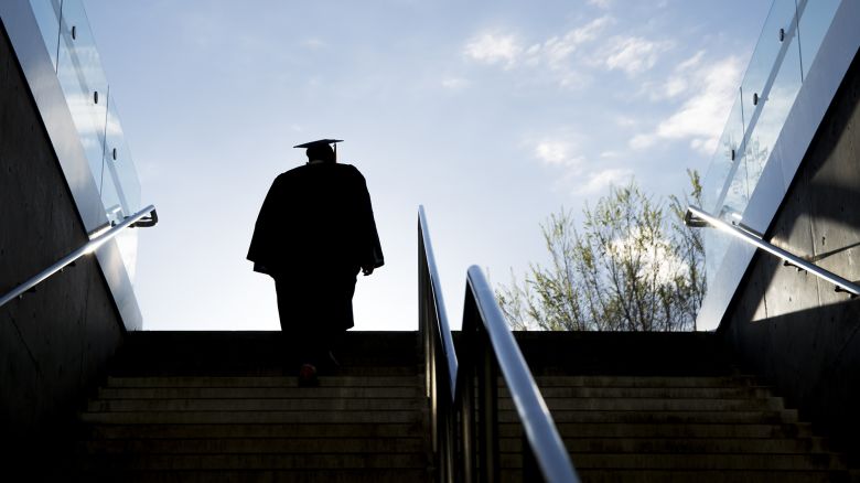 Even as the overall jobs market looks relatively healthy, economists say this is the worst jobs market for new college graduates since the Covid-19 pandemic.