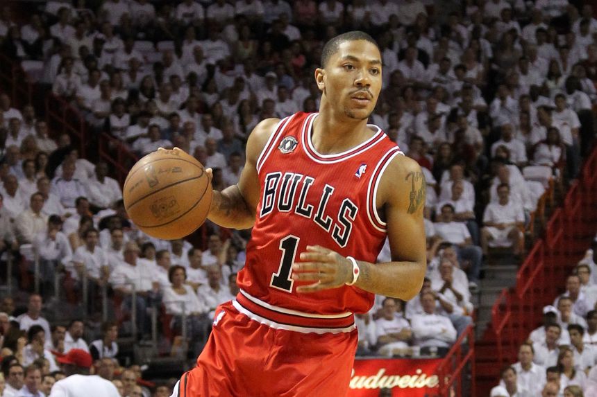 Rose plays in Game 4 of the 2011 Eastern Conference Finals. He was named the NBA's Most Valuable Player that year.