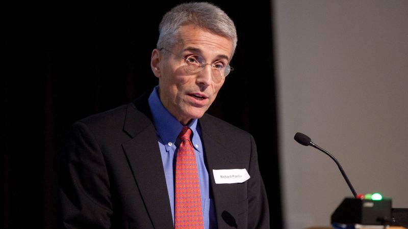 Вижте всички теми Връзката е копирана Следвайте Комисарят на Администрацията