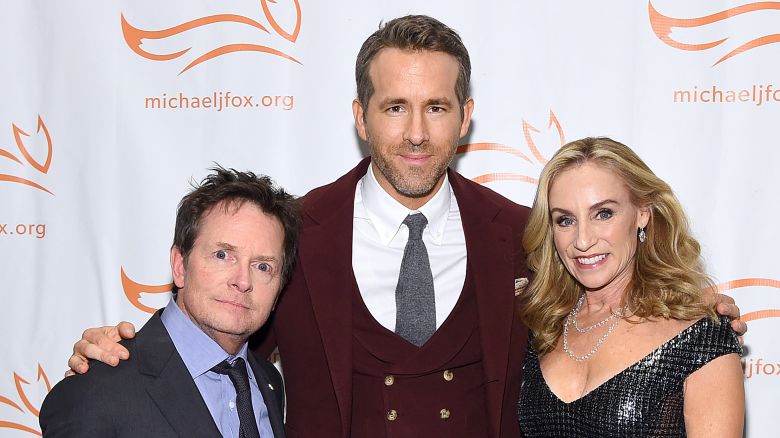 (From left) Michael J. Fox, Ryan Reynolds and Tracy Pollan at a 2019 benefit for the Michael J. Fox Foundation in New York City.