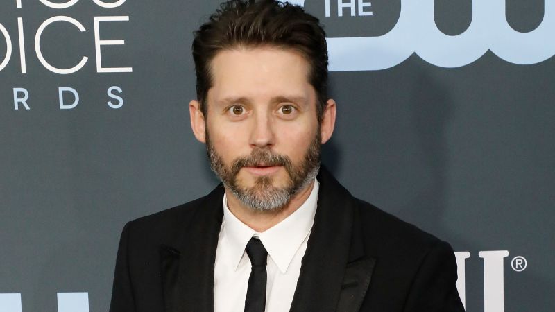 Вижте всички теми Връзка копирана Следвайте Той беше на 48