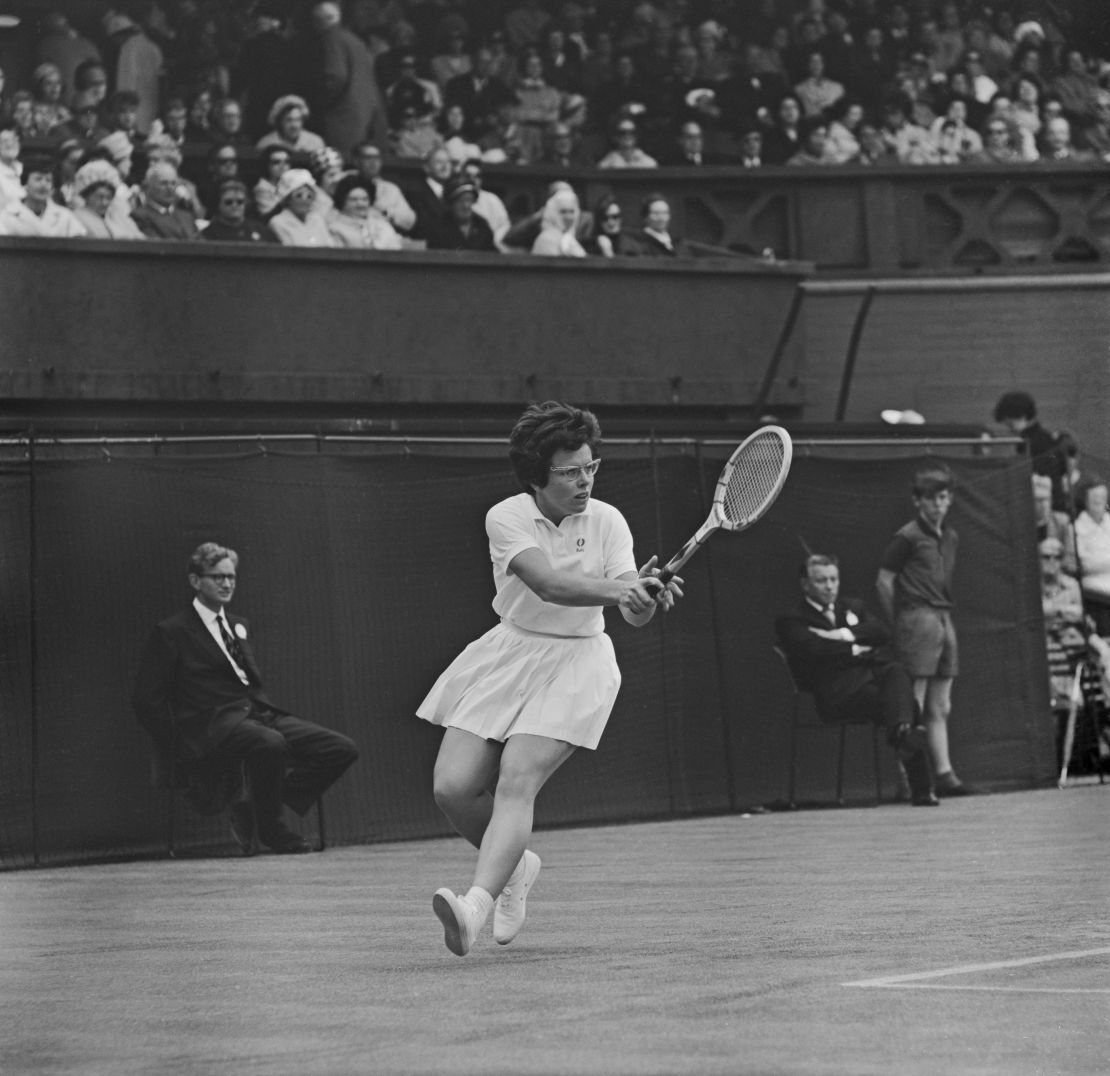 Billie Jean King becomes first individual female athlete to receive ...