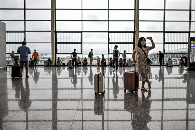 <strong>8. Shanghai Pudong International Airport: </strong>This is the Asian airport with the most direct flights to the most destinations.