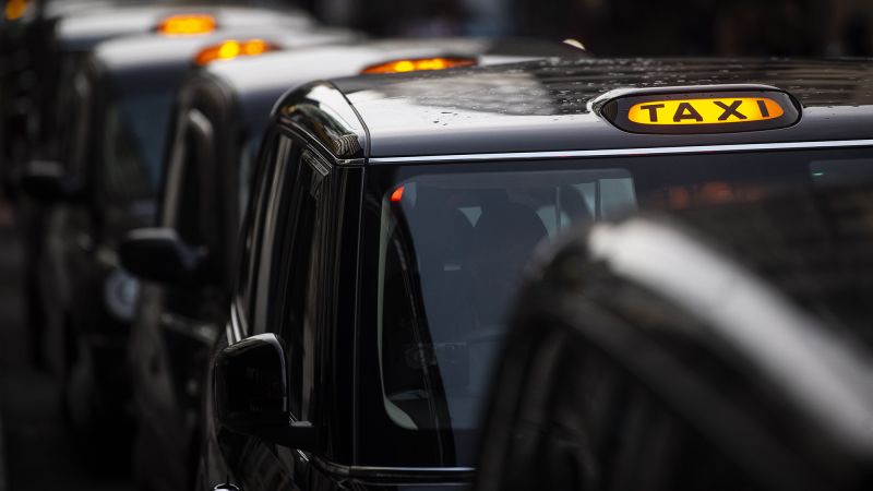 Uber annonce un partenariat avec les emblématiques taxis noirs de Londres