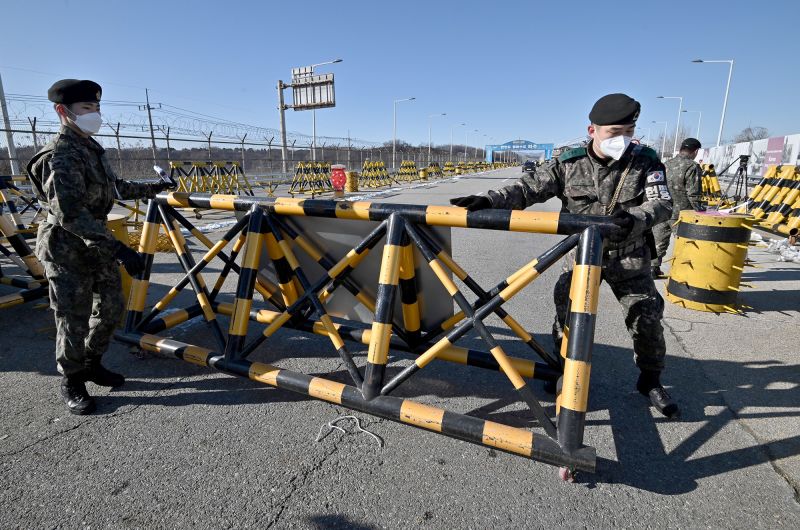 A North Korean Defector Who Struggled In South Korea Stole A Bus And ...