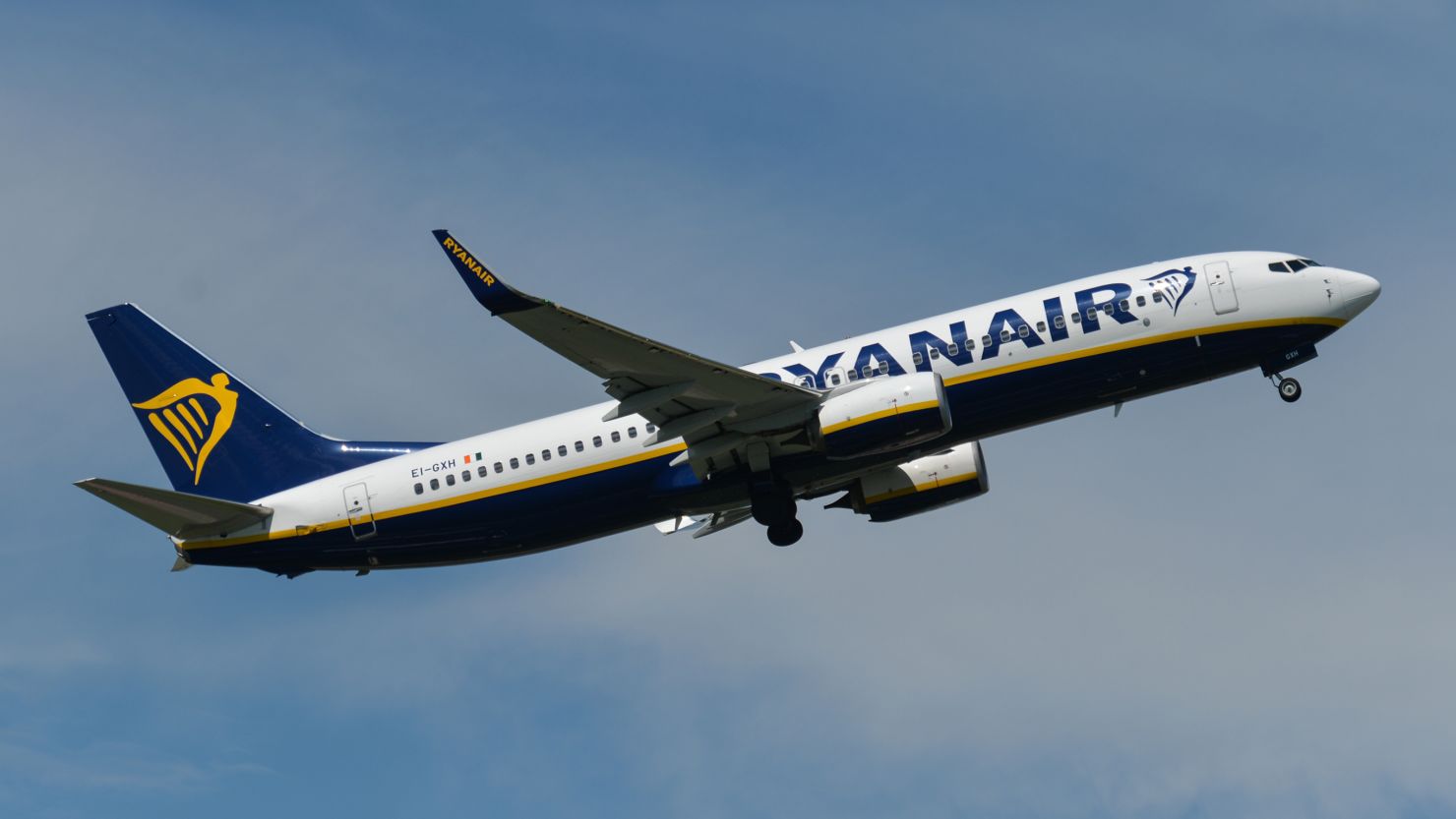 Ryanair seeks €15,000 in damages from ‘disruptive passenger’ CNN