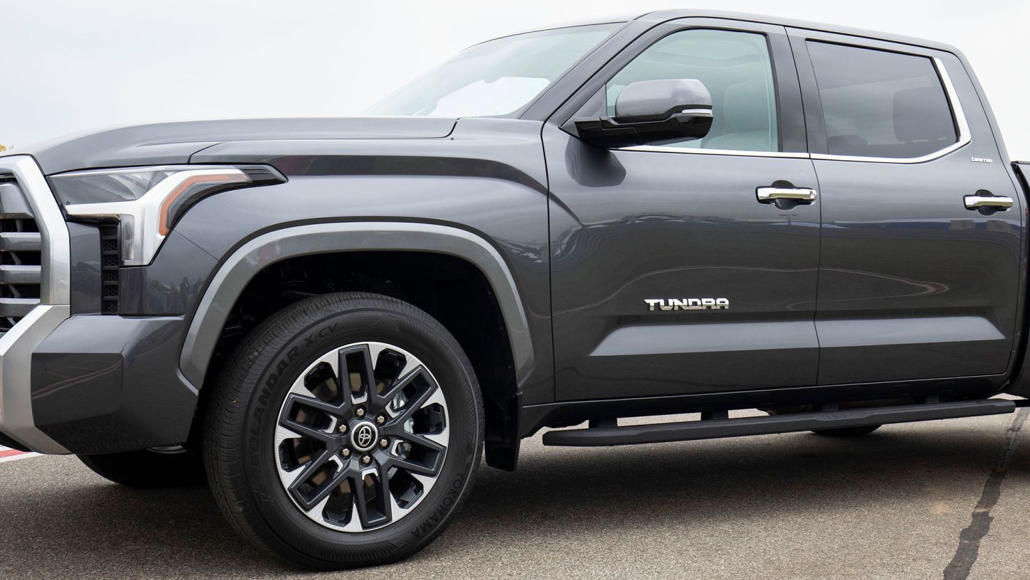 A 2022 Toyota Tundra pickup truck.