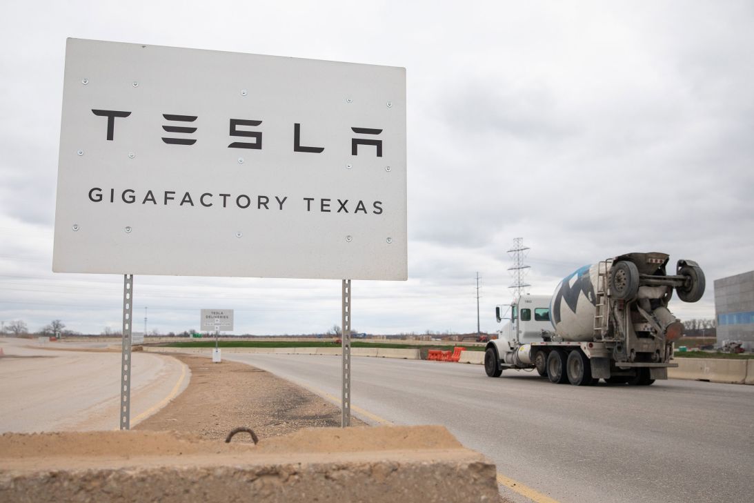 Contractors were hired to do all different kinds of construction work at the Gigafactory project, but many say they were never paid for the work they did.
