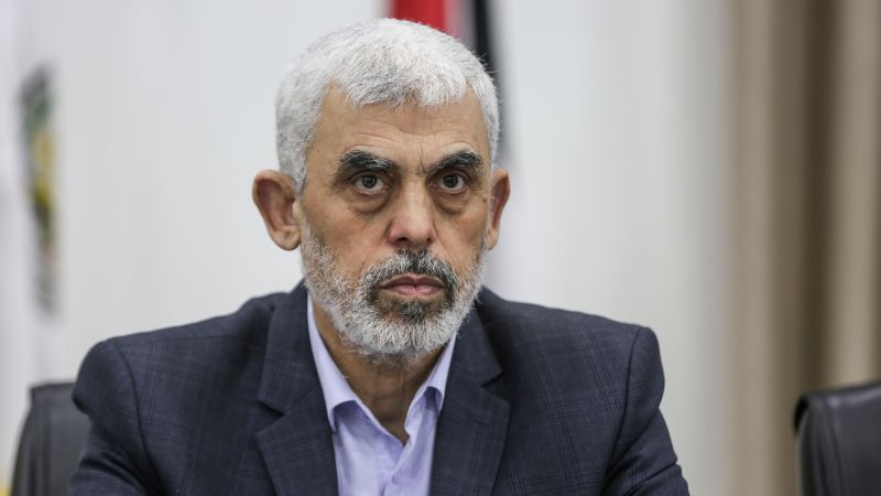 Мнение: Фанатичният лидер на Хамас, който решава решенията