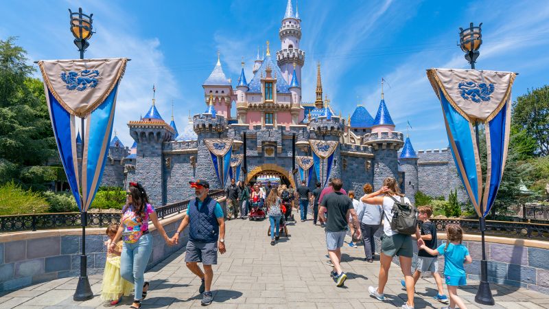 You Can Live in Disney World -- for an Outrageous Price - CNET