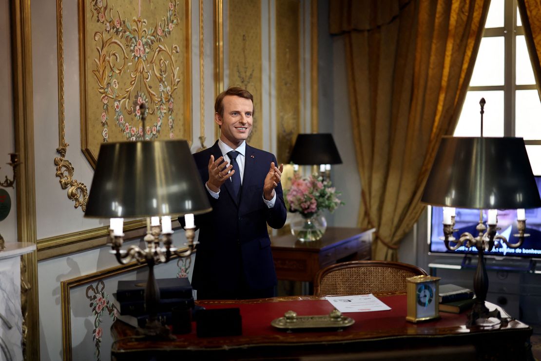 The wax statue at the Musée Grévin.