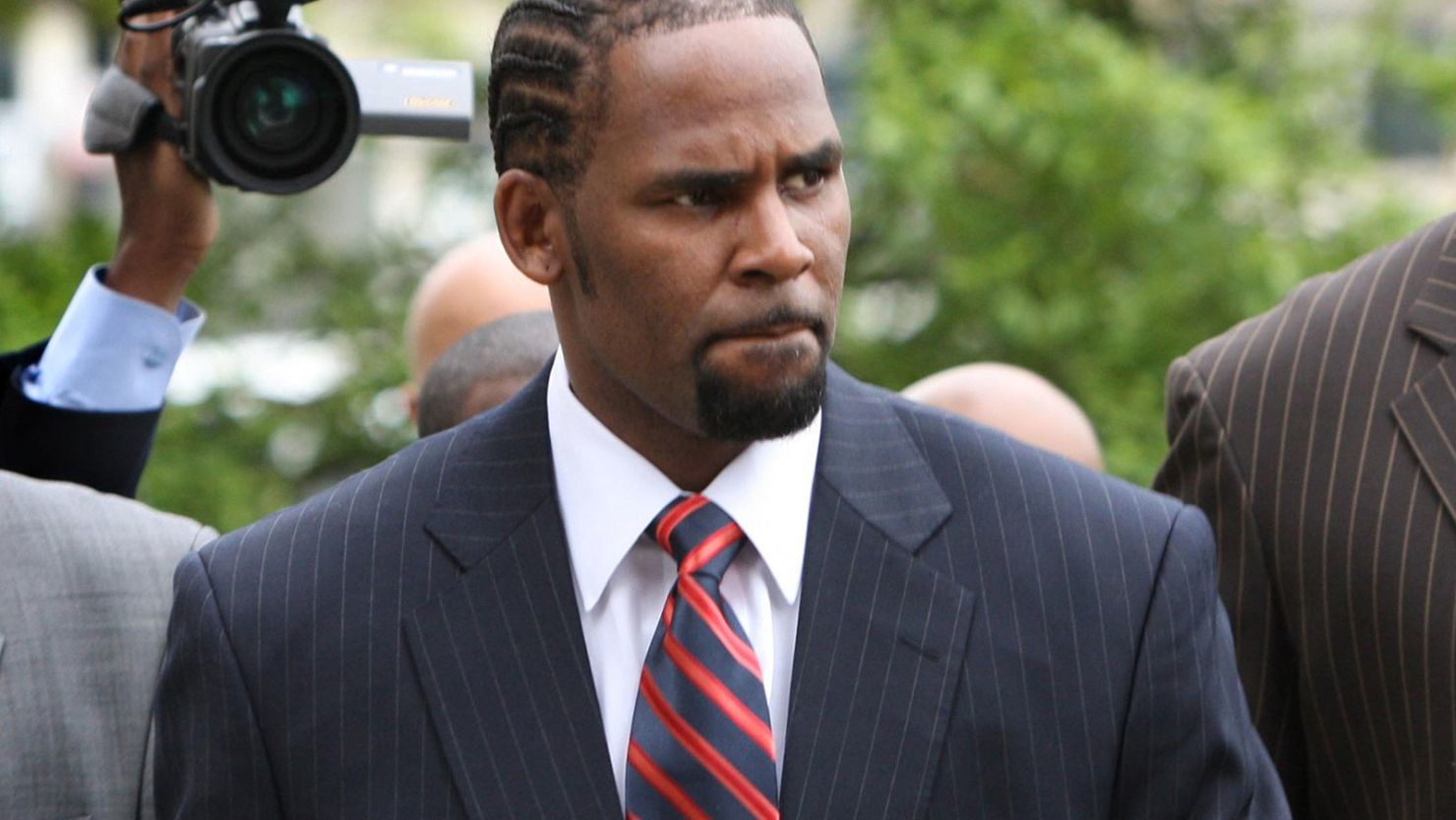 R. Kelly petitions US Supreme Court to overturn sex crimes ...