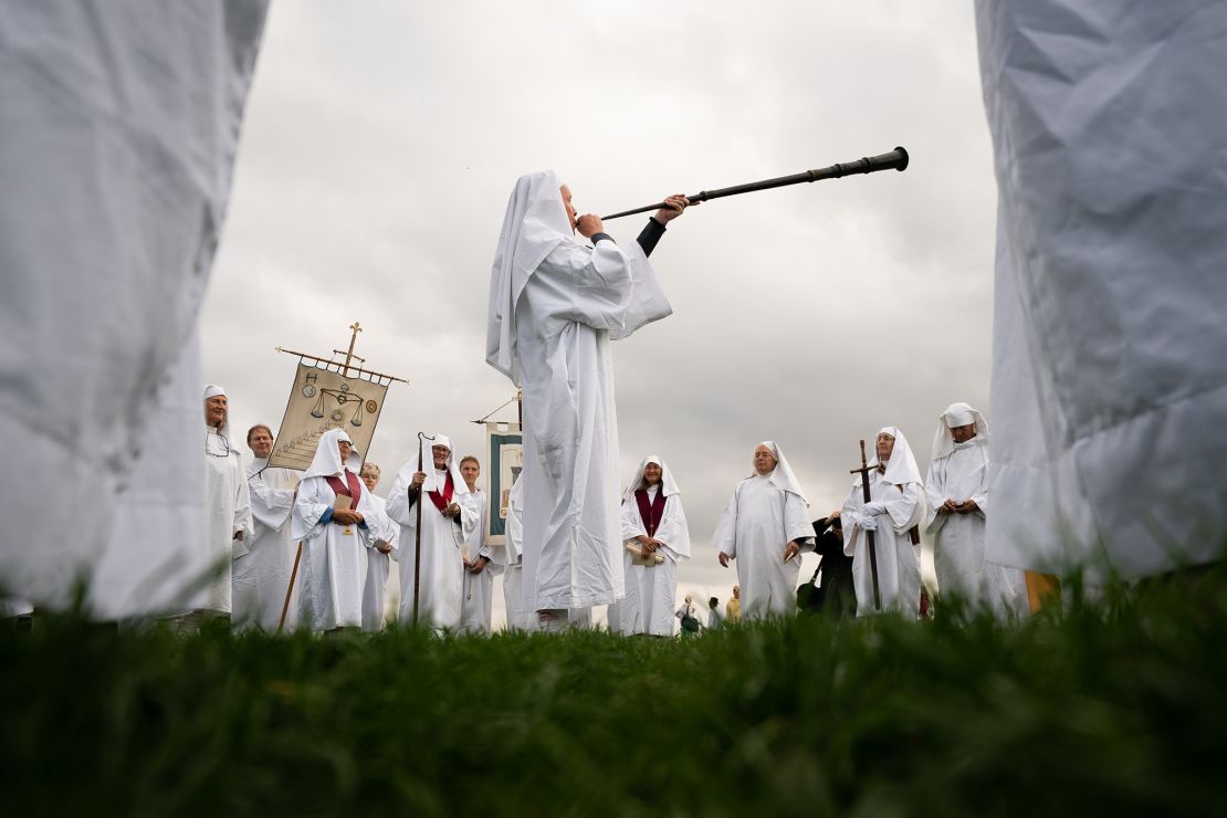 Members of the Druid Order perform a ceremony to celebrate the autumn equinox on Primrose Hill in London on September 23, 2022.